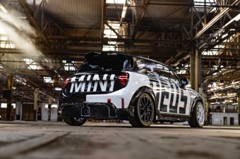 BMW-News-Blog: MINI John Cooper Works x Deus Ex Machina: Kreativitt trifft Rennsportleidenschaft