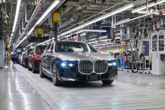 BMW-News-Blog: BMW erweitert Lackierkompetenz in Dingolfing: Serienqualitt trifft Manufaktur