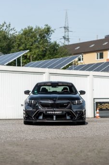 BMW-News-Blog: MANHART MH5 900E (BMW M5 G90): Plug-in-Hybrid mit ber 900 PS