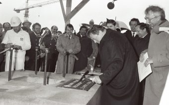 BMW-News-Blog: Rekordjahr zum Jubil�um: Werk Regensburg setzt neu - BMW-Syndikat