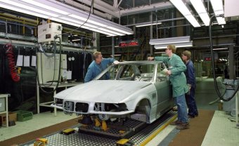BMW-News-Blog: Rekordjahr zum Jubil�um: Werk Regensburg setzt neu - BMW-Syndikat