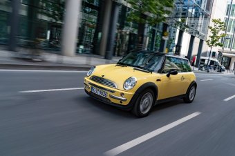 BMW-News-Blog: BMW Group Classic auf der Retro Classics 2026: Jub - BMW-Syndikat