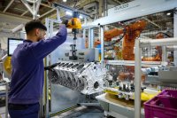 BMW-News-Blog: BMW Werk Hams Hall: 25 Jahre Motorenproduktion (7,6 Mio.) - iFACTORY, SpOTTO & V12 2026 BMW-News-Blog: BMW Werk Hams Hall: 25 Jahre Motorenproduktion (7,6 Mio.) - iFACTORY, SpOTTO & V12 2026