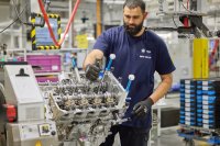 BMW-News-Blog: BMW Werk Hams Hall: 25 Jahre Motorenproduktion (7,6 Mio.) - iFACTORY, SpOTTO & V12 2026 BMW-News-Blog: BMW Werk Hams Hall: 25 Jahre Motorenproduktion (7,6 Mio.) - iFACTORY, SpOTTO & V12 2026