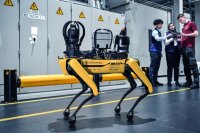 BMW-News-Blog: BMW Werk Hams Hall: 25 Jahre Motorenproduktion (7,6 Mio.) - iFACTORY, SpOTTO & V12 2026 BMW-News-Blog: BMW Werk Hams Hall: 25 Jahre Motorenproduktion (7,6 Mio.) - iFACTORY, SpOTTO & V12 2026