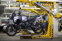 BMW-News-Blog: BMW Werk Berlin knackt 4 Millionen Motorräder: Meilenstein aus Spandau BMW-News-Blog: BMW Werk Berlin knackt 4 Millionen Motorräder: Meilenstein aus Spandau