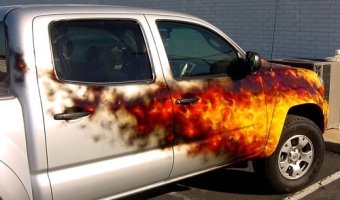 BMW-News-Blog: Airbrush-Flammen lackieren mit Airbrush-Farben: Tr - BMW-Syndikat