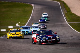 BMW-News-Blog: BMW M Motorsport 2026: Starker Saisonstart mit GT4 - BMW-Syndikat