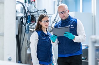 BMW-News-Blog: BMW setzt auf KI in der Batteriezellfertigung 2026 - BMW-Syndikat