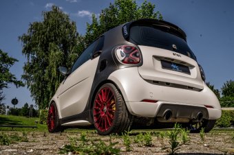 BMW-News-Blog: JMS Smart Fortwo 453: OZ-Felgen, KW-Fahrwerk und Fox-Auspuff