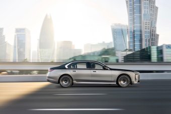 BMW-News-Blog: BMW 7er G70 LCI 2026: Neue 7er Limousine mit i7, Panoramic iDrive, mehr Reichweite & Neuer Klasse