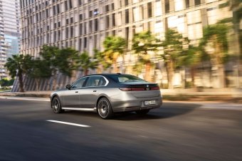 BMW-News-Blog: BMW 7er G70 LCI 2026: Neue 7er Limousine mit i7, Panoramic iDrive, mehr Reichweite & Neuer Klasse