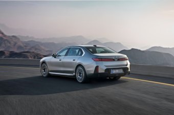 BMW-News-Blog: BMW 7er G70 LCI 2026: Neue 7er Limousine mit i7, Panoramic iDrive, mehr Reichweite & Neuer Klasse