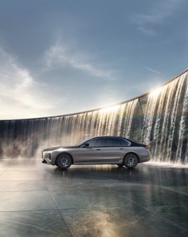 BMW-News-Blog: BMW 7er G70 LCI 2026: Neue 7er Limousine mit i7, Panoramic iDrive, mehr Reichweite & Neuer Klasse