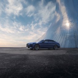 BMW-News-Blog: BMW 7er G70 LCI 2026: Neue 7er Limousine mit i7, Panoramic iDrive, mehr Reichweite & Neuer Klasse