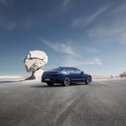 BMW-News-Blog: BMW 7er G70 LCI 2026: Neue 7er Limousine mit i7, Panoramic iDrive, mehr Reichweite & Neuer Klasse
