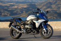 BMW-News-Blog: 50 Jahre BMW RS: R 1300 RS, R 100 RS und die Geschichte der BMW Motorrad Sporttourer