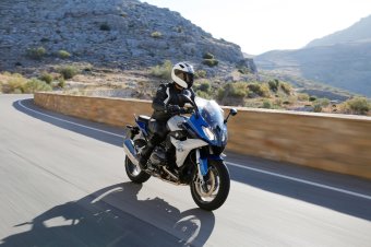 BMW-News-Blog: 50 Jahre BMW RS: R 1300 RS, R 100 RS und die Geschichte der BMW Motorrad Sporttourer