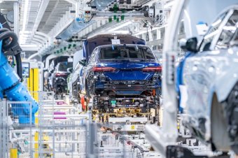 BMW-News-Blog: BMW produziert 2 Millionen Elektroautos: Dingolfing, i5 und E-Offensive 2026