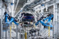 BMW-News-Blog: BMW produziert 2 Millionen Elektroautos: Dingolfing, i5 und E-Offensive 2026