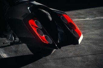 BMW-News-Blog: BMW Motorrad Vision K18: Sechszylinder-Luxus am Comer See