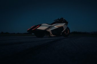 BMW-News-Blog: BMW Motorrad Vision K18: Sechszylinder-Luxus am Comer See