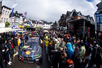 BMW-News-Blog: BMW M Motorsport: Sieben Klassensiege am N�rburgri - BMW-Syndikat