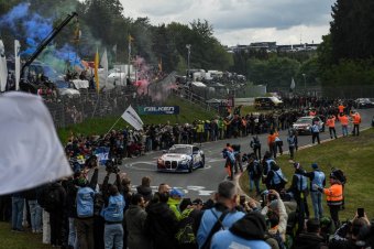BMW-News-Blog: BMW M Motorsport: Sieben Klassensiege am N�rburgri - BMW-Syndikat