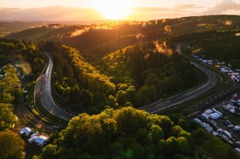 BMW-News-Blog: 24h N�rburgring 2026: KW liefert 92 Rennfahrwerke - BMW-Syndikat