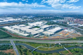 BMW-News-Blog: BMW in China: Siebenmillionster BMW l�uft vom Band - BMW-Syndikat