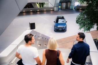 BMW-News-Blog: BMW Welt Automobilabholung 2026: Neues Compact Pak - BMW-Syndikat