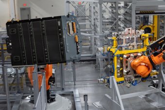 BMW-News-Blog: BMW iX5: 144-kWh-Gen6-Batterie aus dem neuen Werk Woodruff