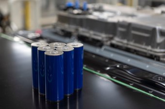BMW-News-Blog: BMW iX5: 144-kWh-Gen6-Batterie aus dem neuen Werk Woodruff