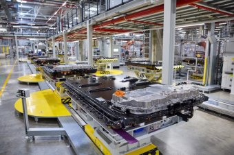 BMW-News-Blog: BMW iX3: Werk Debrecen produziert 50.000stes Modell in Rekordzeit