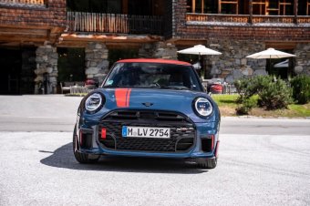BMW-News-Blog: MINI John Cooper Works: Original JCW Zubeh�r f�r noch mehr Motorsport-Look