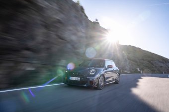 BMW-News-Blog: MINI John Cooper Works: Original JCW Zubeh�r f�r noch mehr Motorsport-Look