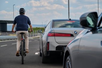 BMW-News-Blog: BMW Neue Klasse: Neue Sicherheitsfunktionen verhindern Dooring-Unf�lle und greifen aktiv ein