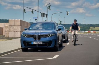 BMW-News-Blog: BMW Neue Klasse: Neue Sicherheitsfunktionen verhindern Dooring-Unf�lle und greifen aktiv ein
