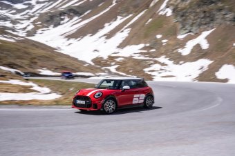 BMW-News-Blog: MINI 1965 Victory Edition: Rallye-Sondermodell mit Startnummer 52 als Cooper S und JCW
